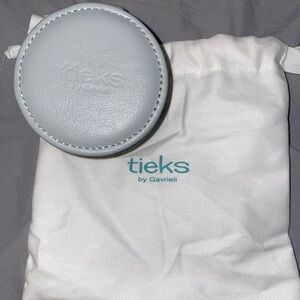 Tieks Light Gray Leather Jewelry Case